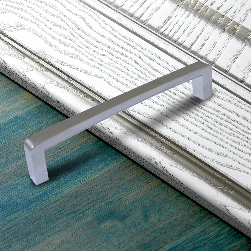 Ручка-скоба мебельная Trodos "DMZ-21203" 192мм сплав ЦАМ 105гр, хром матовый