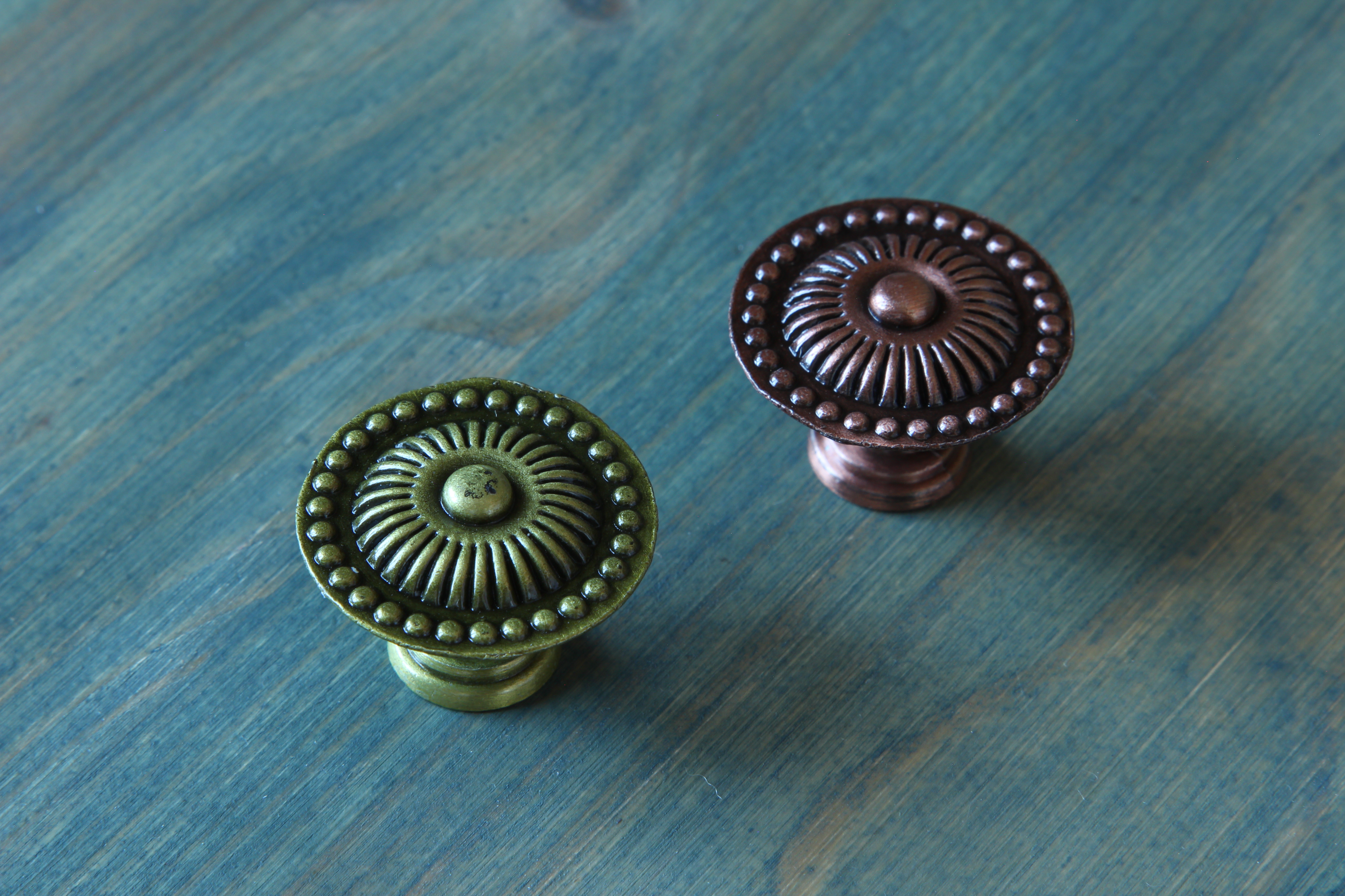 Ручка-кнопка мебельная Trodos "ZY-120" сплав ЦАМ, медь