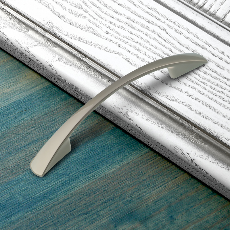 Ручка-скоба мебельная Trodos "ZY-7A Бабочка" 96мм сплав ЦАМ 36гр, никель