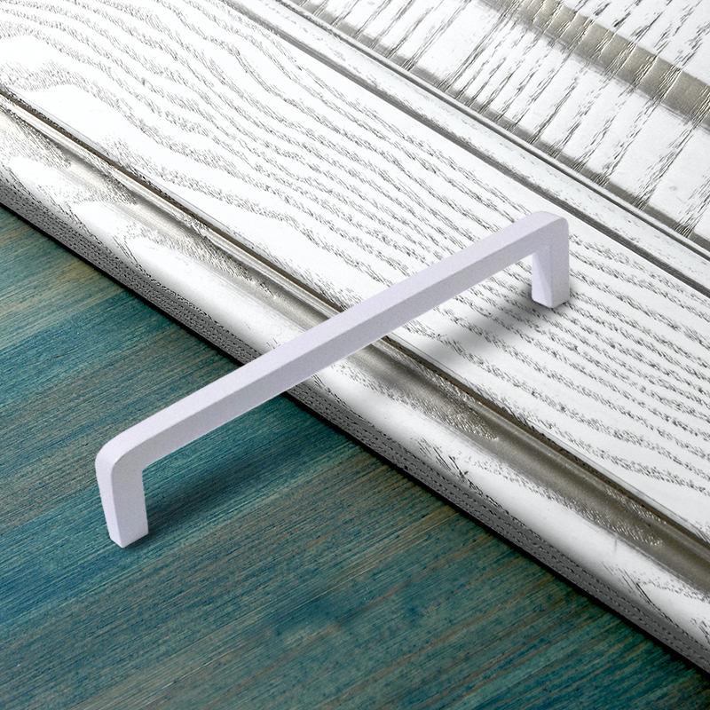 Ручка-скоба мебельная Trodos "DMZ-21203" 160мм сплав ЦАМ 90гр, белый матовый