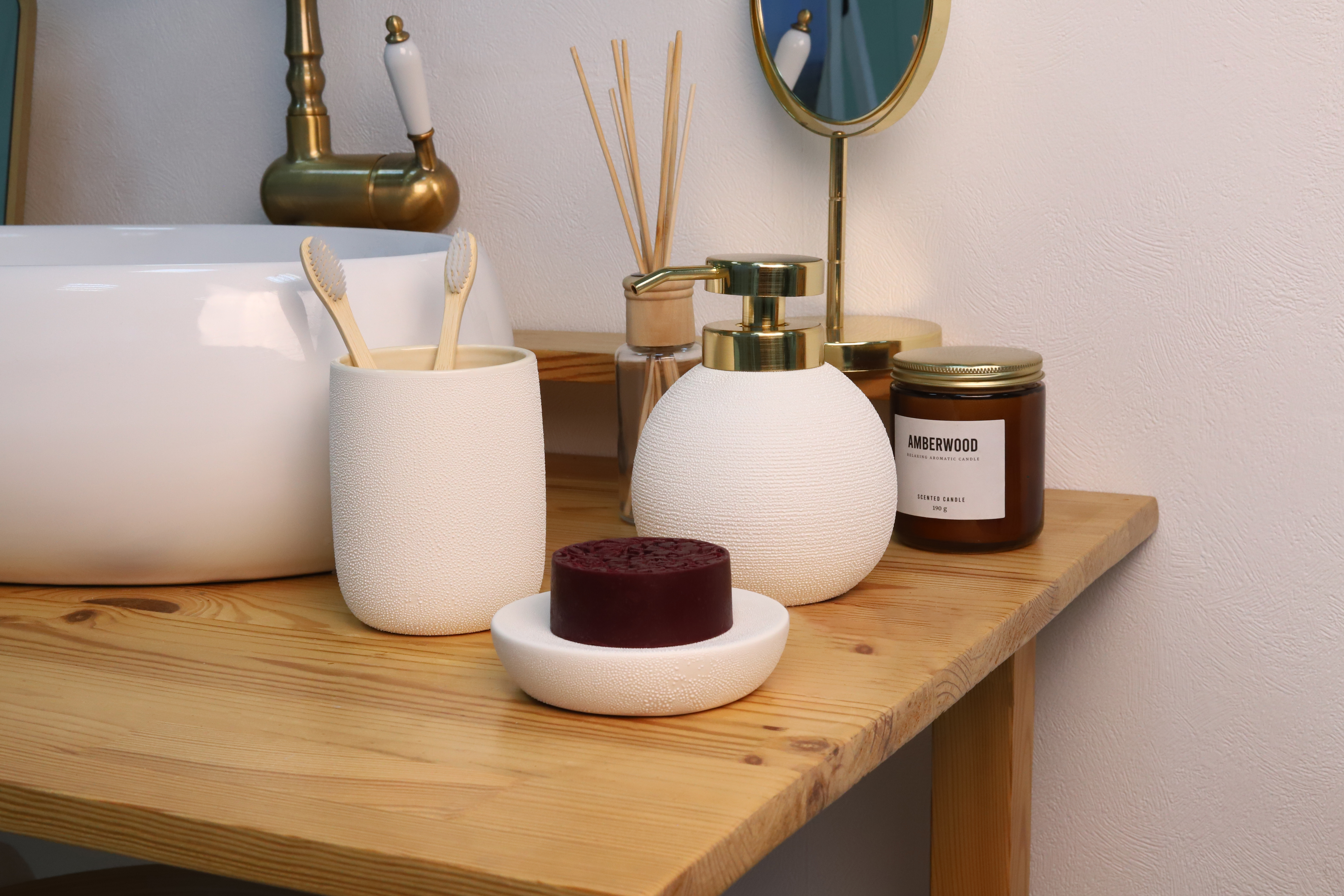 Дозатор для жидкого мыла Delphinium коллекция "Кварц", керамика