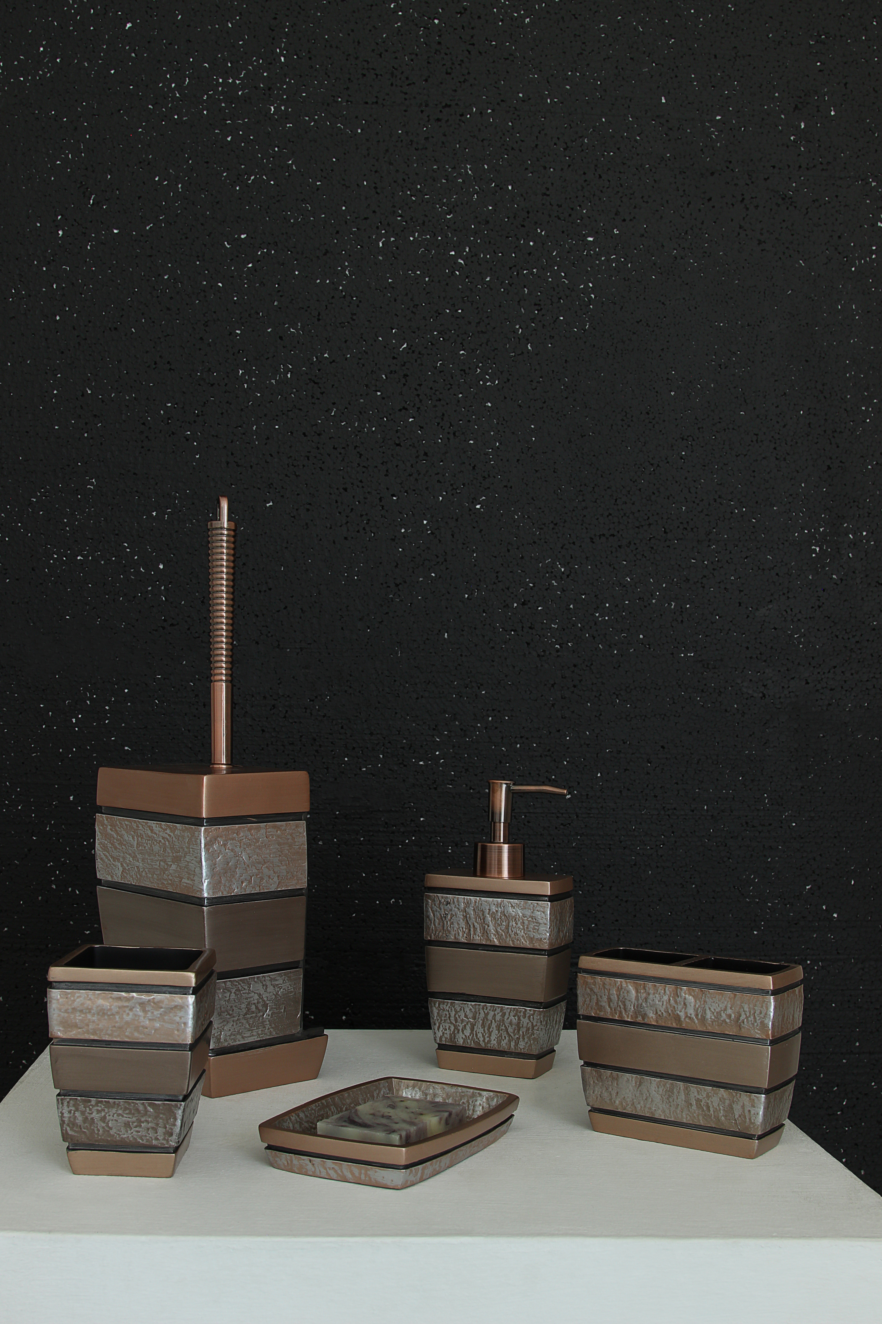 Ерш Delphinium коллекция "Восток", полирезина