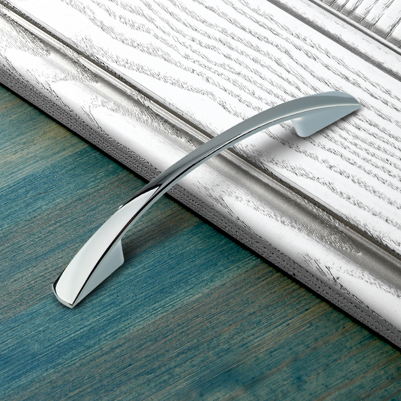 Ручка-скоба мебельная Trodos "ZY-7A Бабочка" 96мм сплав ЦАМ 36гр, хром