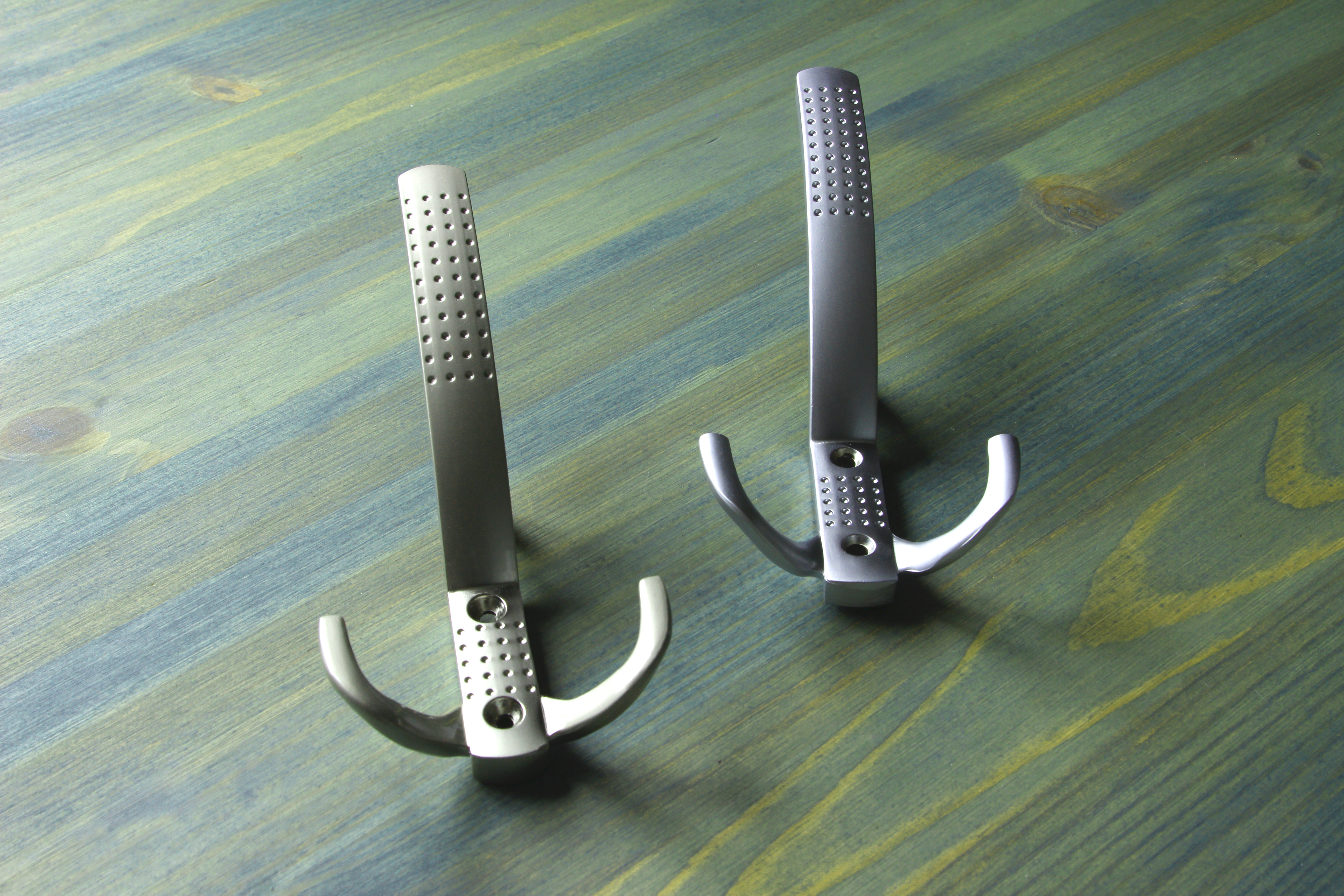 Крючок мебельный Trodos "ZY-201A" 3-рожковый, сплав ЦАМ, никель