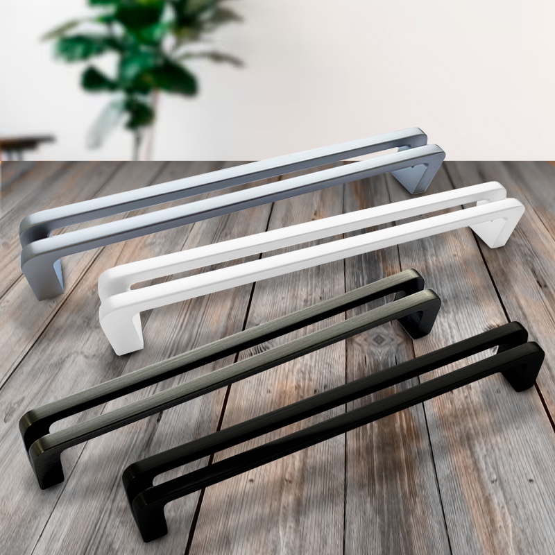 Ручка-скоба мебельная Trodos "2567" 160мм сплав ЦАМ 113гр, хром матовый