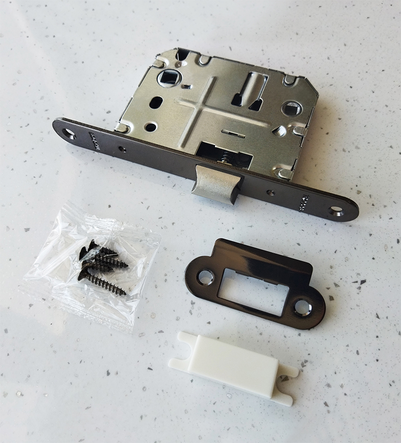 Защелка врезная Trodos PE70 с фиксацией под поворотную ручку с овал. планкой, металл, черный никель